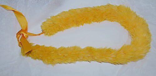 LEI HULU, O'O, ANCIENT HAWAIIAN, PROVENANCE, KAMEHAMEHA 2, 200 YEARS OLD LEI HULU, O'O, ANCIENT HAWAIIAN, PROVENANCE, KAMEHAMEHA 2, 200 YEARS OLD