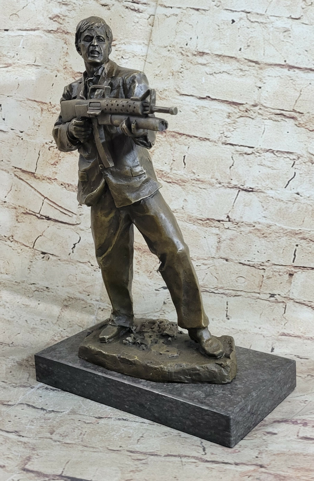 Cool Scar Face Bust Male Man with Gun Bronze Sculpture Home Office Decoration Cool Scar Face Bust Male Man with Gun Bronze Sculpture Home Office Decoration