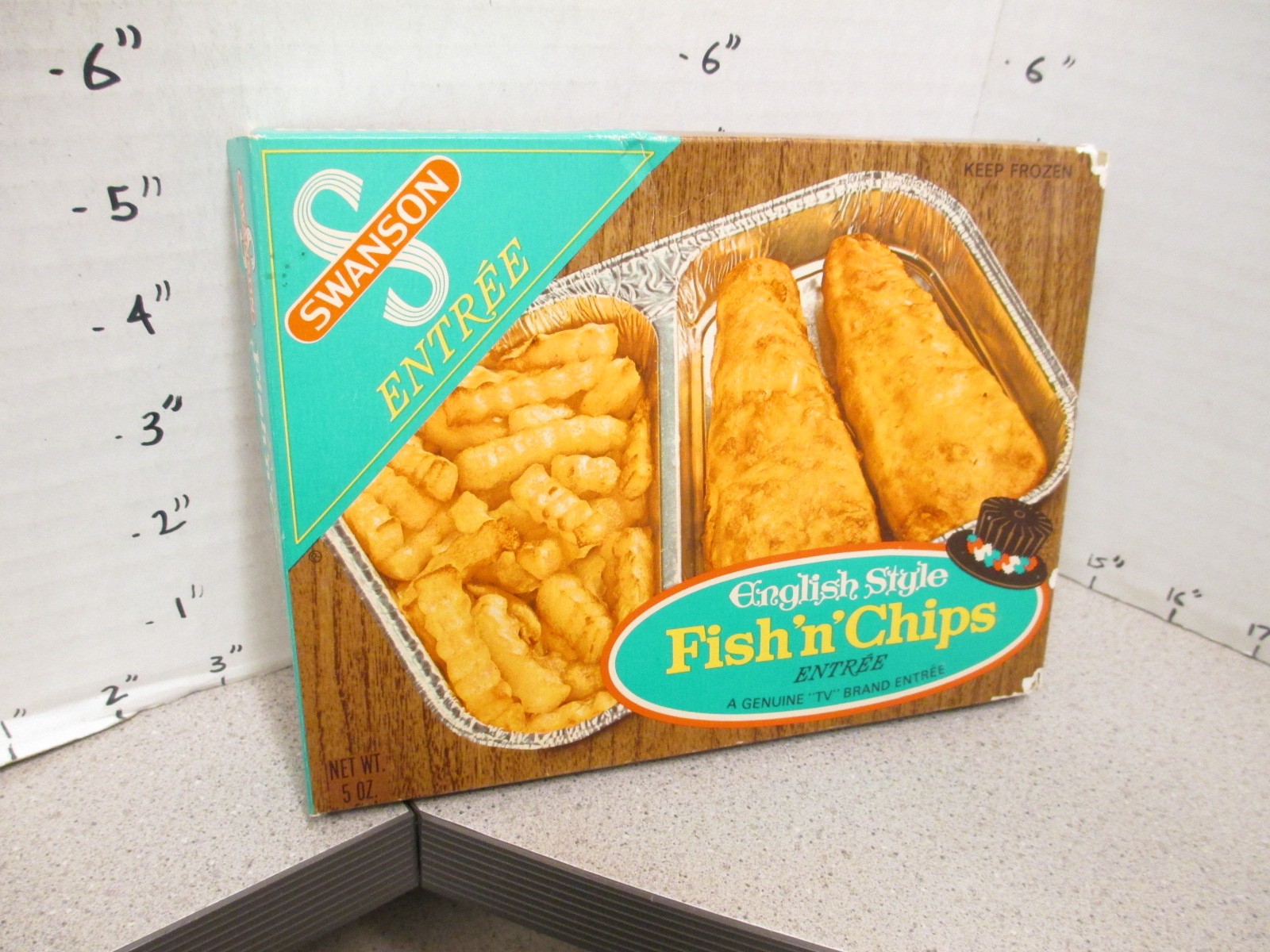 SWANSON TV DINNER box English style FISH N CHIPS 1975 frozen food,french fries SWANSON TV DINNER box English style FISH N CHIPS 1975 frozen food,french fries