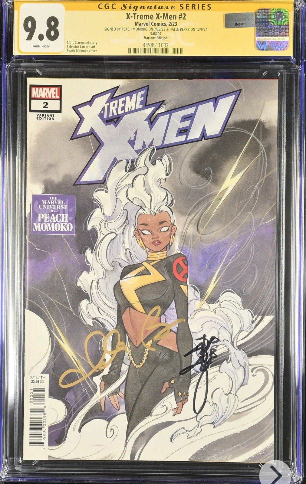 X-Treme X-Men #2 Peach Momoko & Halle Berry X2 Signature Series CGC 9.8 LOW POP