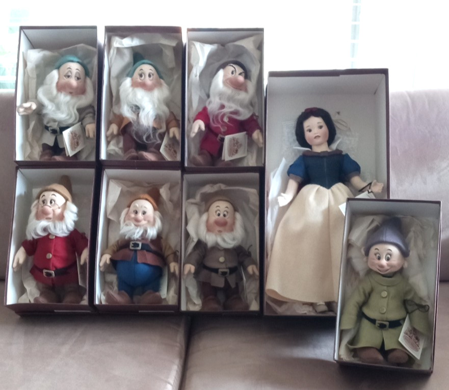 Snow White & the Seven Dwarfs R John Wright Doll Set Boxes Dopey Grumpy Sleepy +
