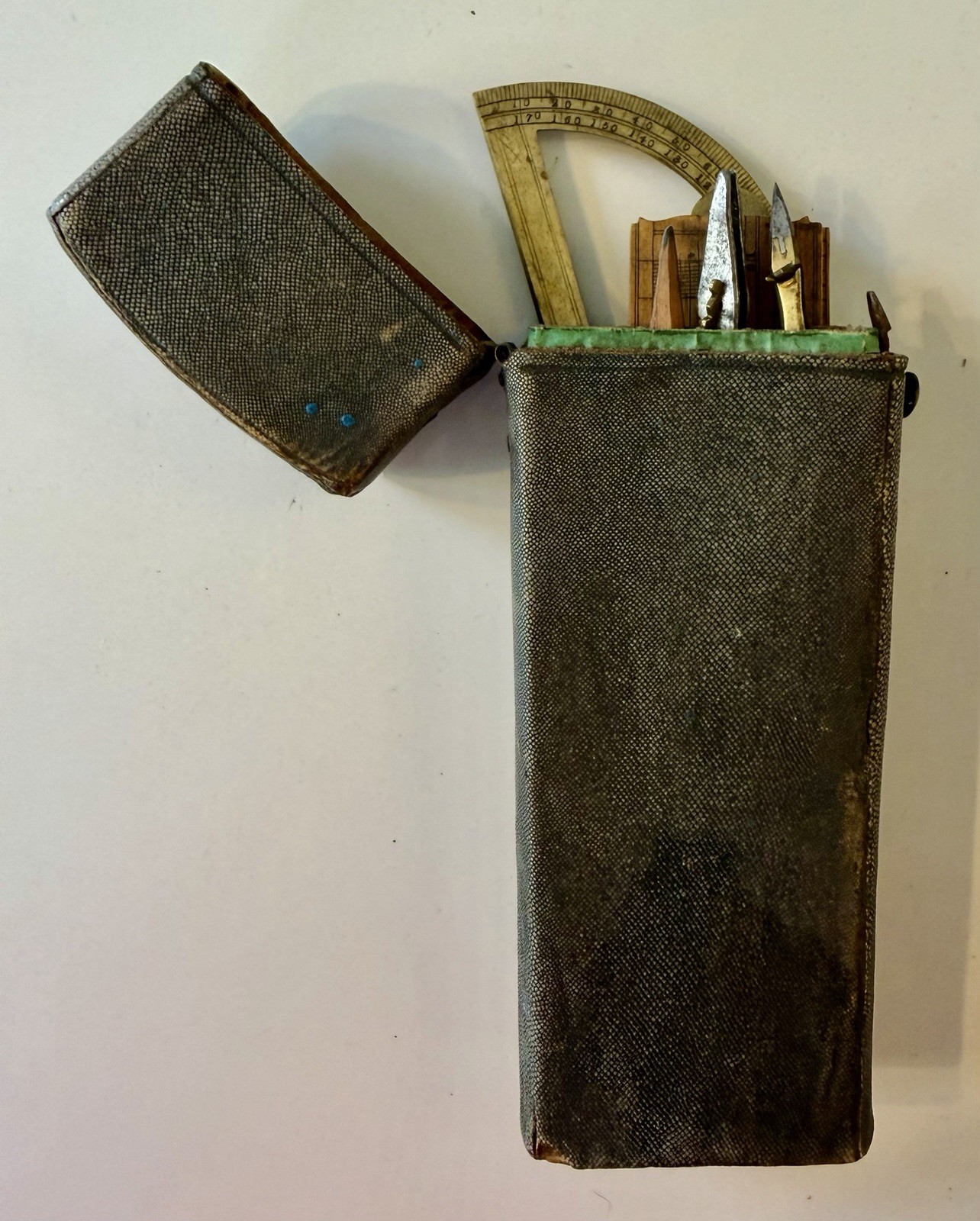 Antique Drafting Instrument Set in Shagreen Étui Case c.1770–1820 – Rare Estate Antique Drafting Instrument Set in Shagreen Étui Case c.1770–1820 – Rare Estate