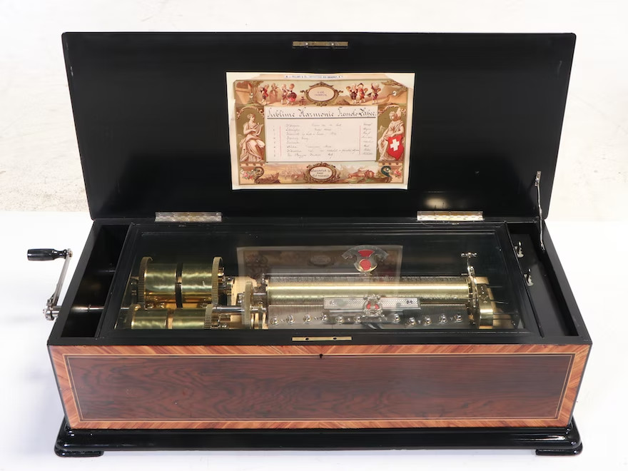 Swiss Inlaid Rosewood Eight-Tune Cylinder Music Box, Late 19th Century