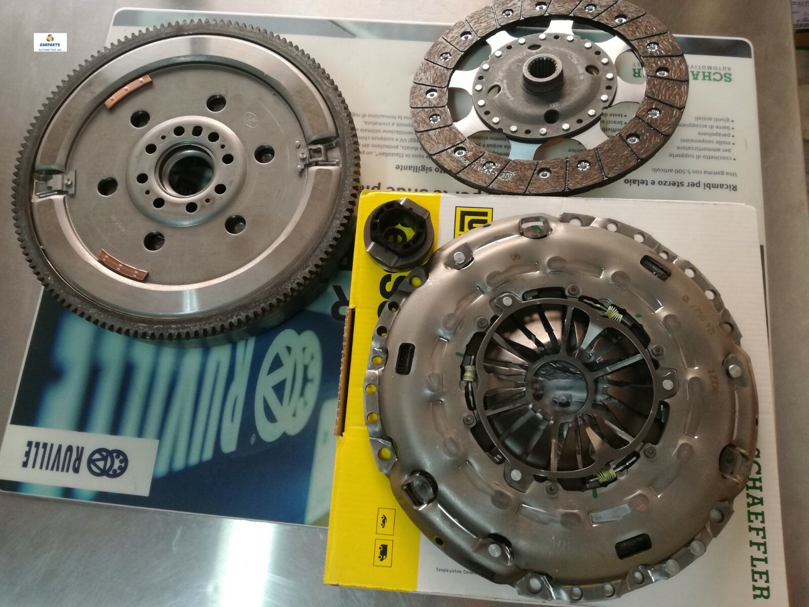 CLUTCH KIT 3PCS + DUAL MASS FLYWHEEL LUK FOR PEUGEOT 5008 I (8E) SW 2.0HDI 120KW CLUTCH KIT 3PCS + DUAL MASS FLYWHEEL LUK FOR PEUGEOT 5008 I (8E) SW 2.0HDI 120KW