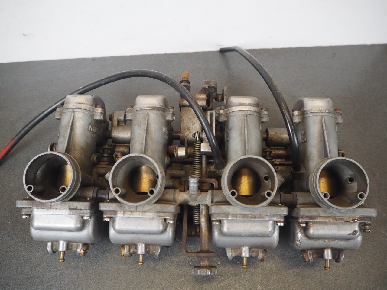 CARBURETOR SUZUKI GS1000E 1979 15430 CARBURETOR SUZUKI GS1000E 1979 15430