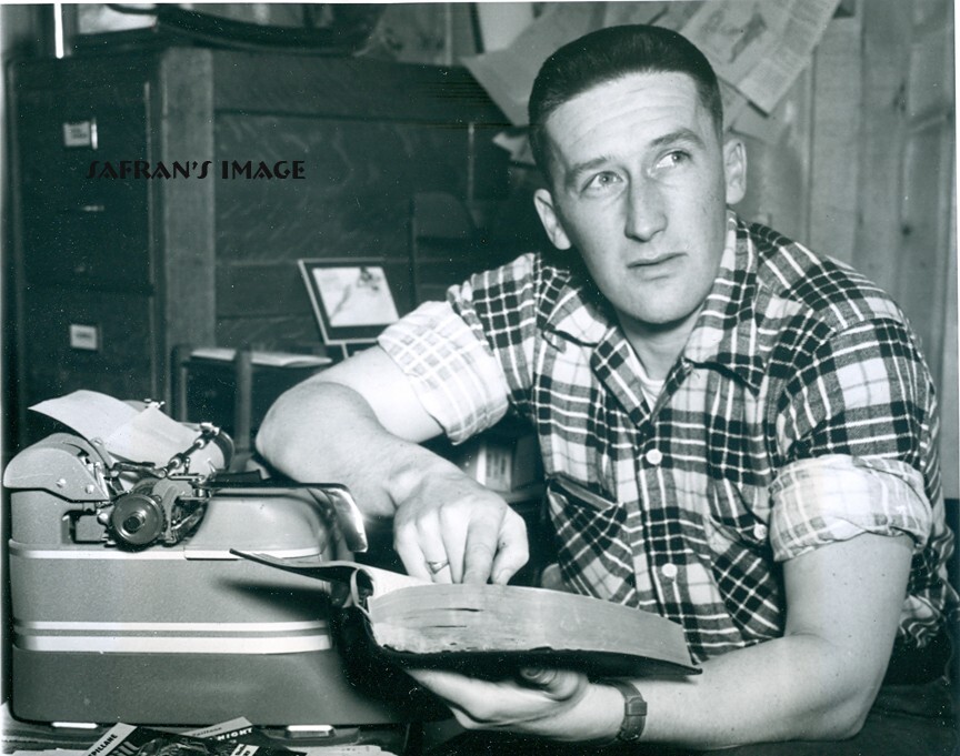Rare MICKEY SPILLANE Typewriter SIGNED BOOKS Posters + MORE Collectors MUST L@@K