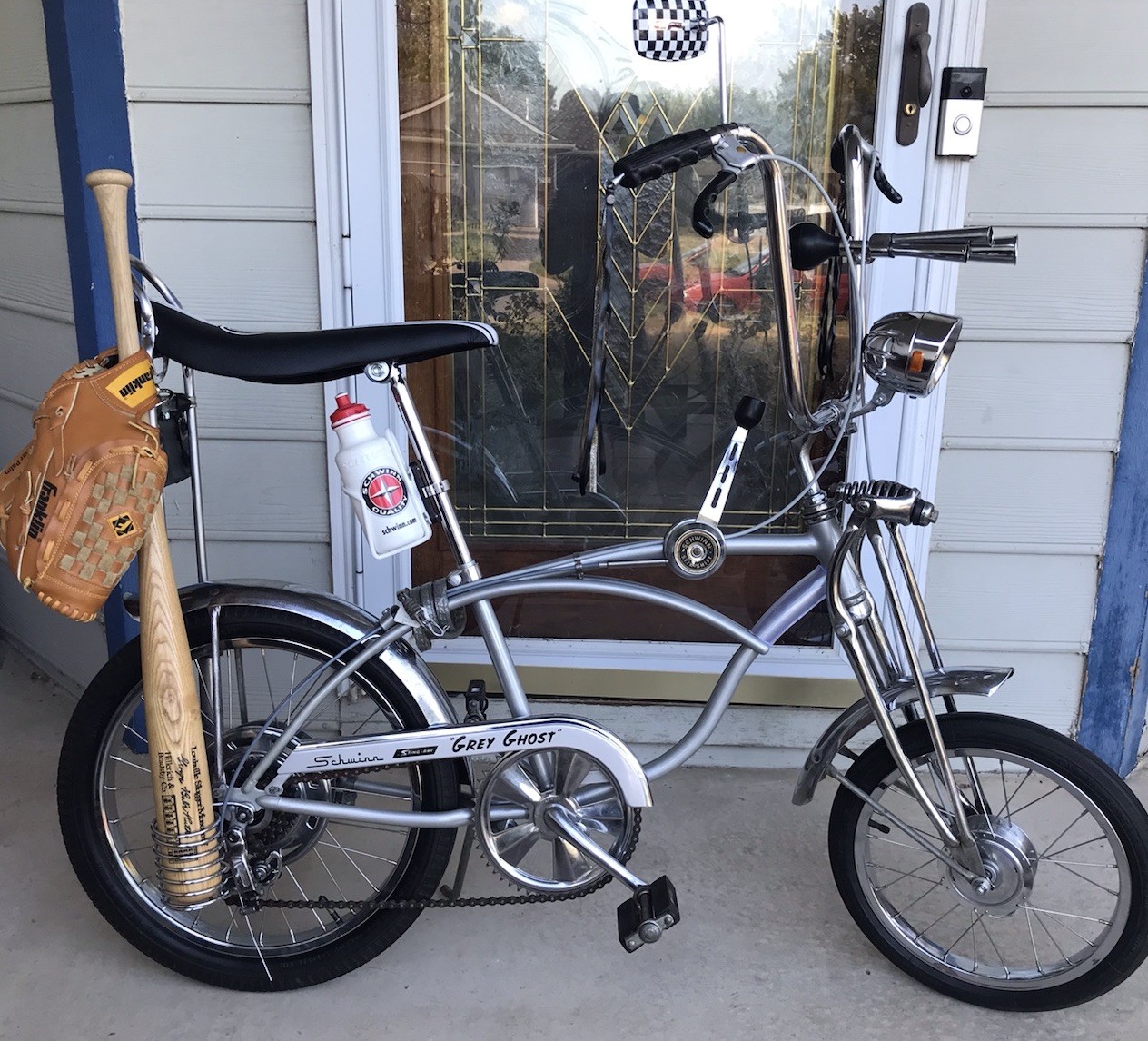 Restored 1971 Schwinn Grey Ghost Stingray Krate 5 Speed Bicycle with Disc Brake Restored 1971 Schwinn Grey Ghost Stingray Krate 5 Speed Bicycle with Disc Brake