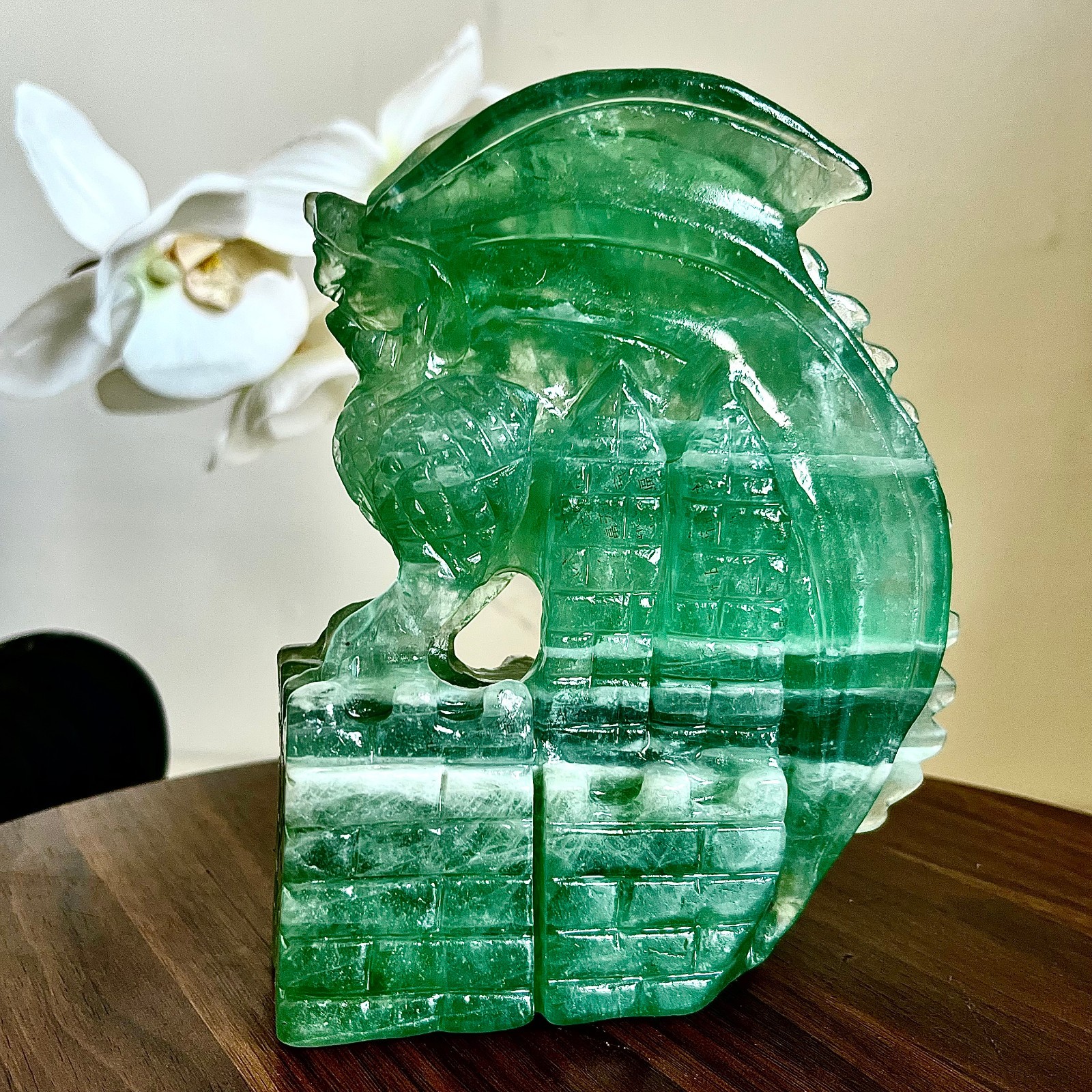 2.9LB Natural Fluorite Crystal Beautiful Green Fluorite Flying Dragon Handmade