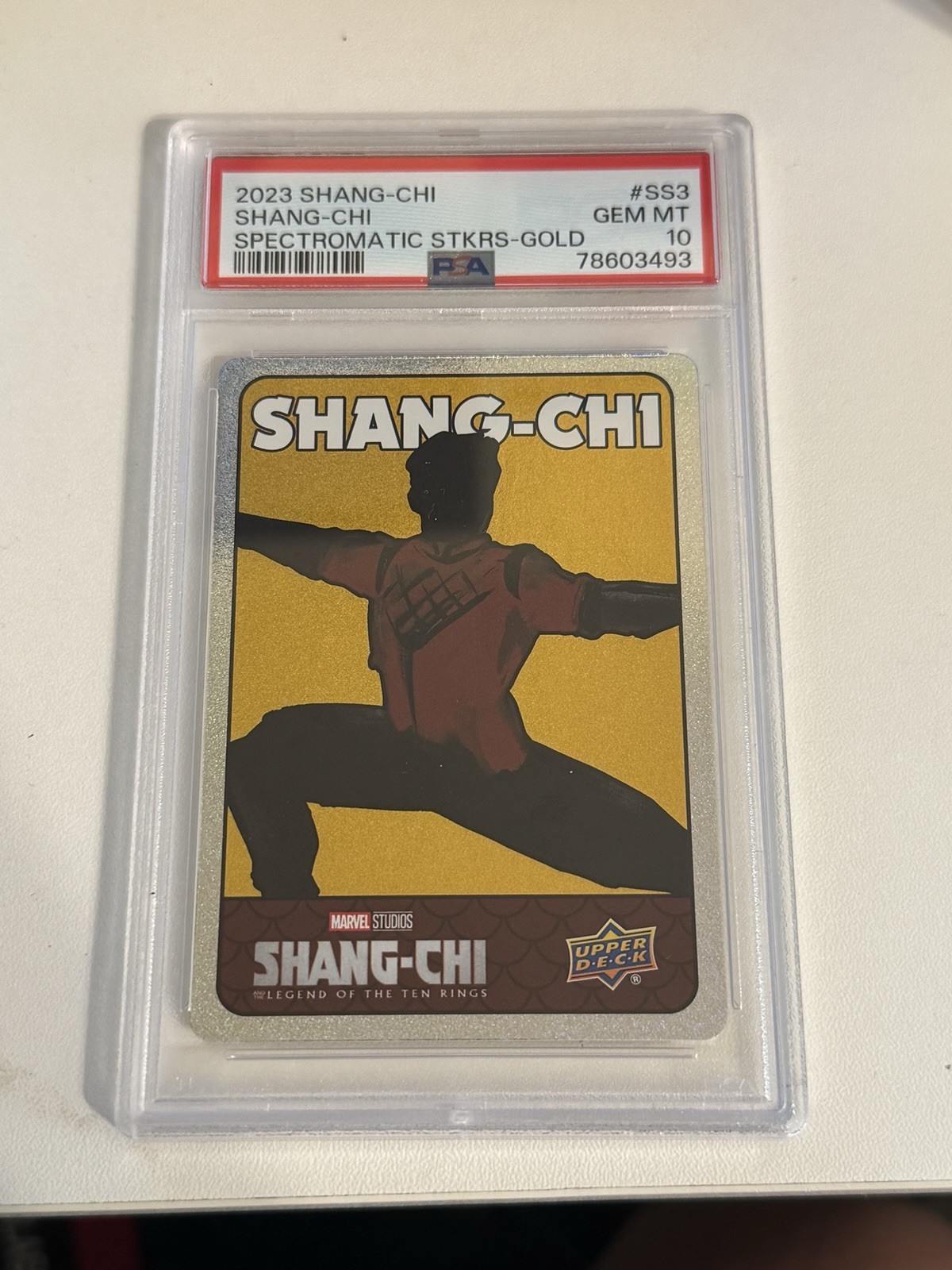 2023 UD Marvel Shang Chi Spectromatic Stickers Gold #SS3 Shang Chi 2023 UD Marvel Shang Chi Spectromatic Stickers Gold #SS3 Shang Chi