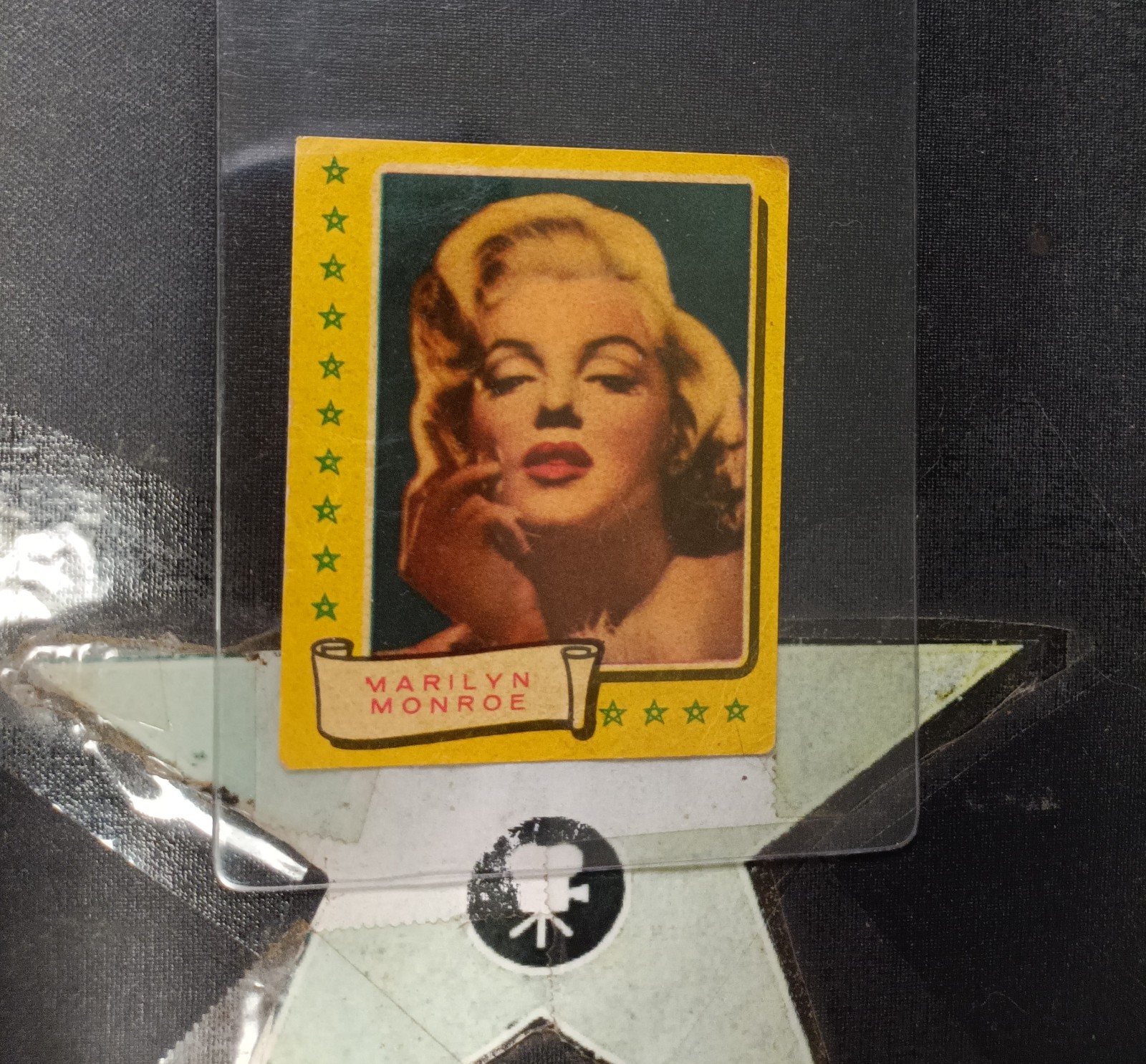 1957 Bruguera Famosas Estrellas de La Pantalla Marilyn Monroe Smoking Cig VG+ 1957 Bruguera Famosas Estrellas de La Pantalla Marilyn Monroe Smoking Cig VG+