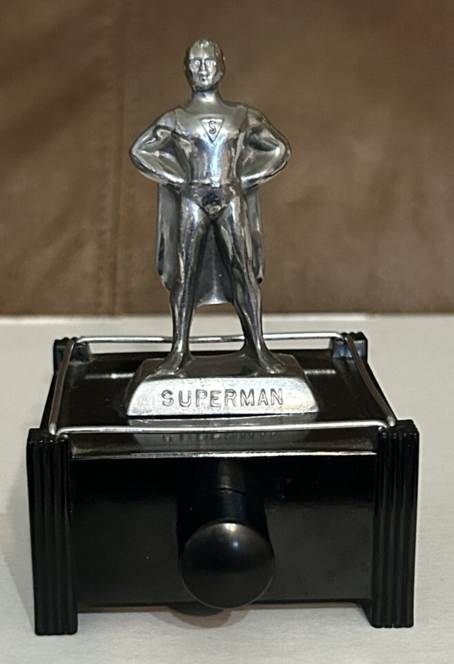 RARE 1940's SUPERMAN SILENT FLAME TABLE LIGHTER BY DUNHILL