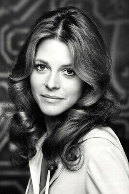 LINDSAY WAGNER BEAUTIFUL B/W PORTRAIT THE BIONIC WOMAN STAR 24X36 POSTER LINDSAY WAGNER BEAUTIFUL B/W PORTRAIT THE BIONIC WOMAN STAR 24X36 POSTER