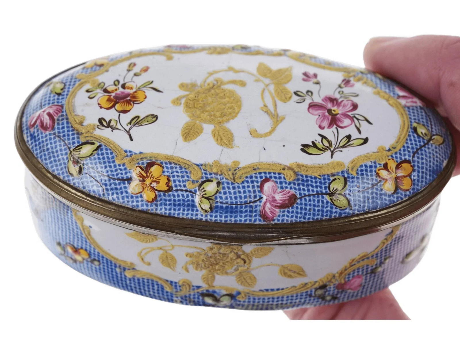 c1750's Battersea snuff box b