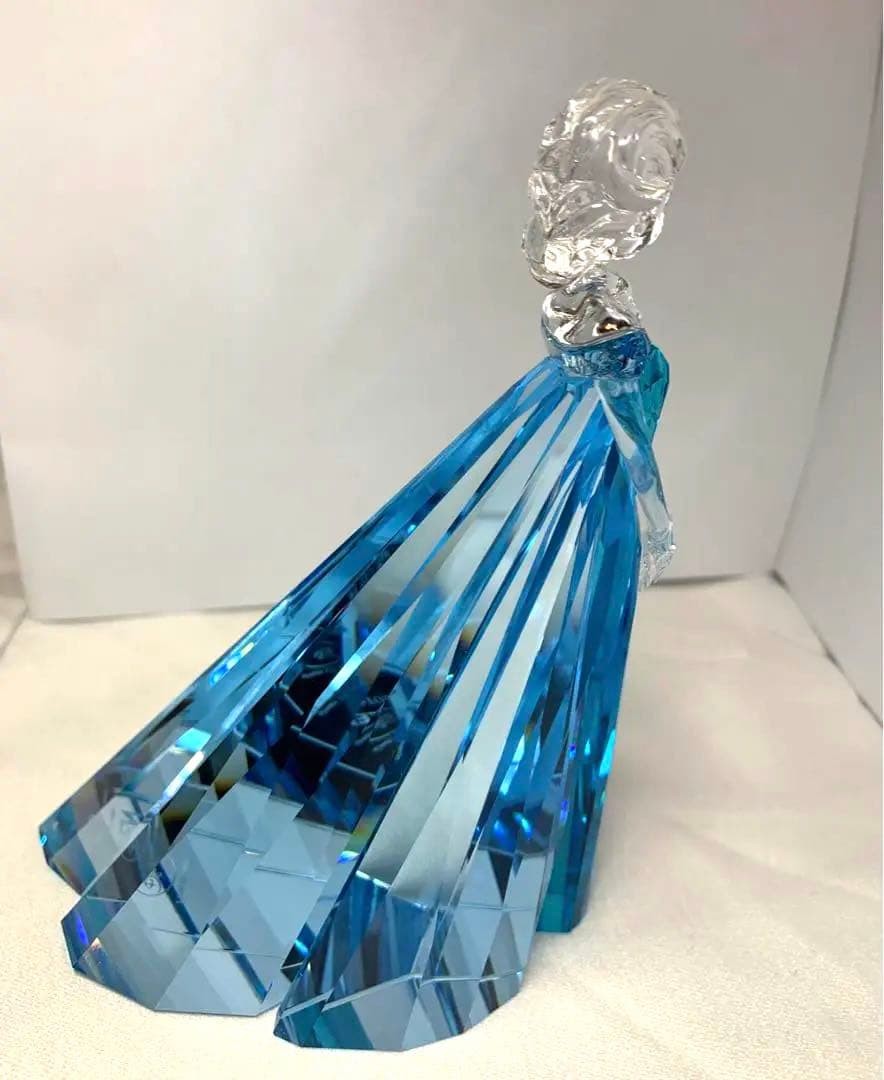 Swarovski Elsa 2016 Degree Limited Edition Production Product Only, No Box Swarovski Elsa 2016 Degree Limited Edition Production Product Only, No Box