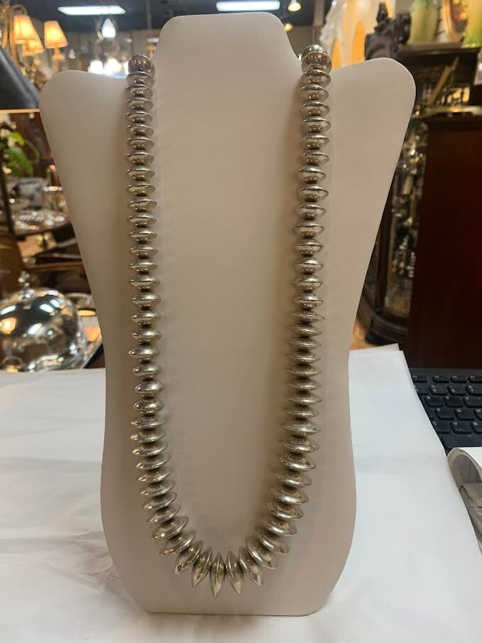 Native American Navajo Graduated Sterling Silver Pearl Beaded Necklace with Mark Native American Navajo Graduated Sterling Silver Pearl Beaded Necklace with Mark
