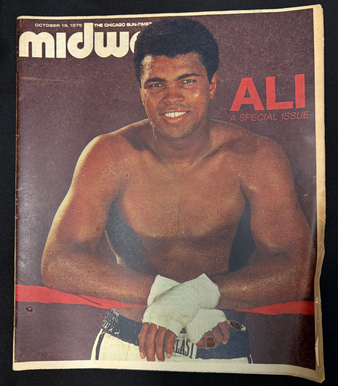 Muhammad ALI RARE Cover Midwest Newspaper Periodical October 19 1975 Muhammad ALI RARE Cover Midwest Newspaper Periodical October 19 1975