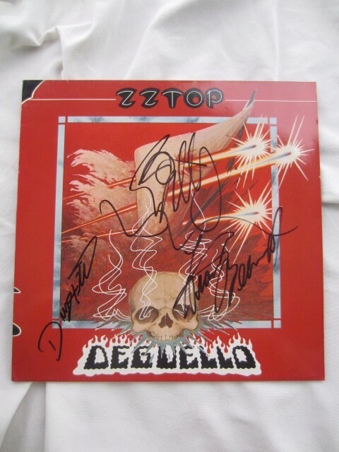 Signed ZZ TOP Deguello 12 Signed ZZ TOP Deguello 12