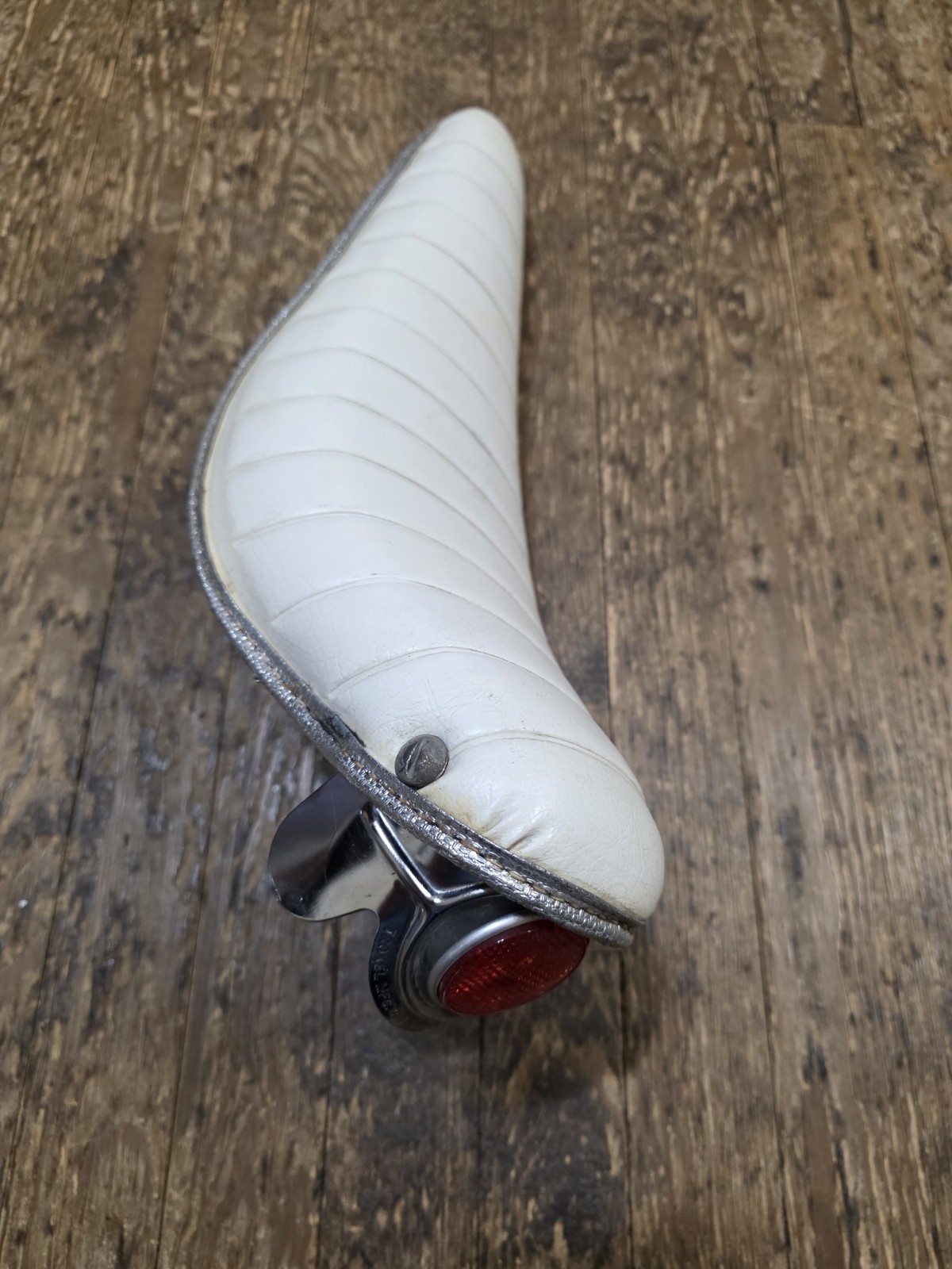 TROXEL USA 65 TUFTED SEAT muscle bike Amf Columbia Huffy Sears Murray Iverson TROXEL USA 65 TUFTED SEAT muscle bike Amf Columbia Huffy Sears Murray Iverson