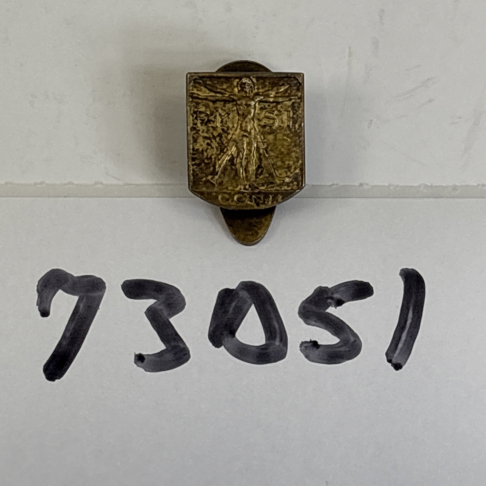 Federazione Medico Sportiva Italiana FMSI Badge Insignia Vitruvian Man Pin 73D51