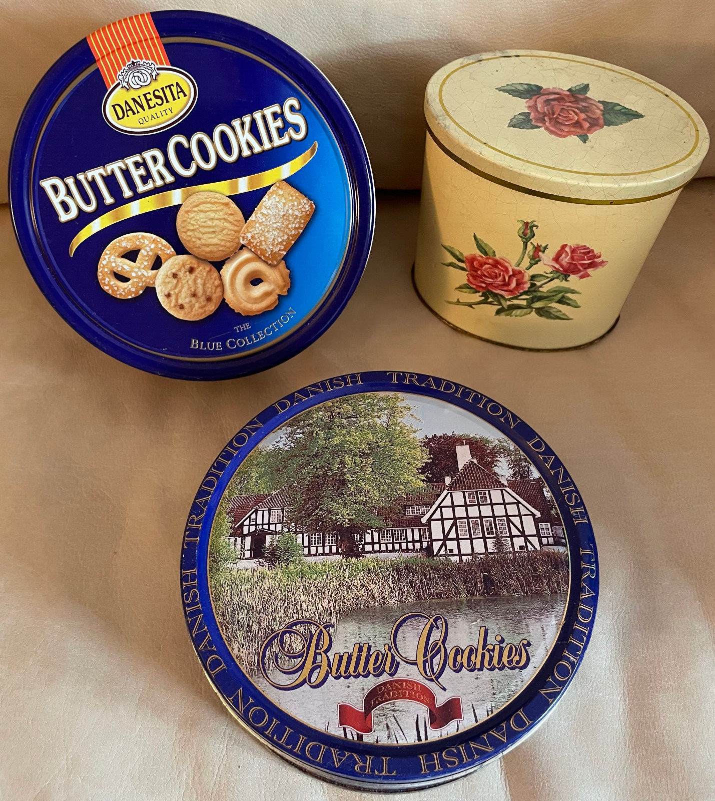 3tlg Decode Set Tins 2000er Butter Cookies & Retro: Tchibo Can with Roses 3tlg Decode Set Tins 2000er Butter Cookies & Retro: Tchibo Can with Roses