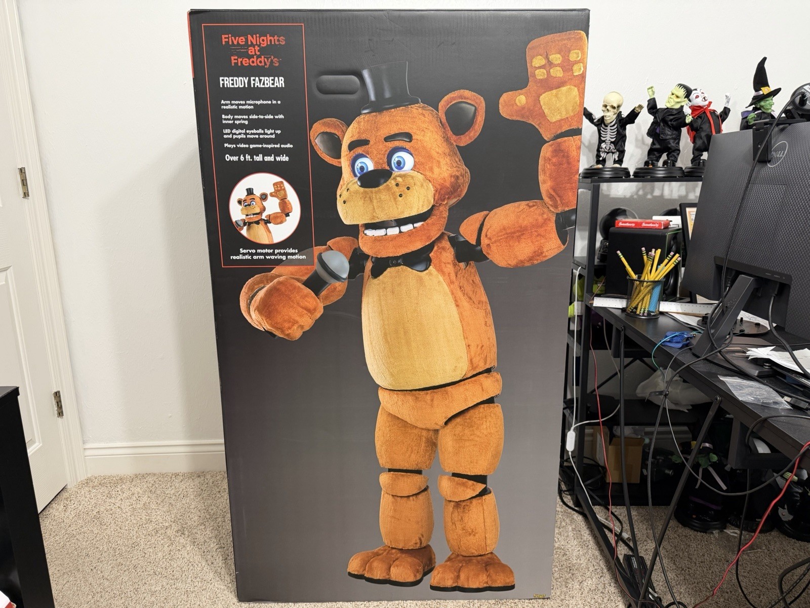 BRAND NEW UNOPENED IN HAND FREDDY FAZBEAR LIFE SIZE PROP SPIRIT HALLOWEEN 2026 BRAND NEW UNOPENED IN HAND FREDDY FAZBEAR LIFE SIZE PROP SPIRIT HALLOWEEN 2026