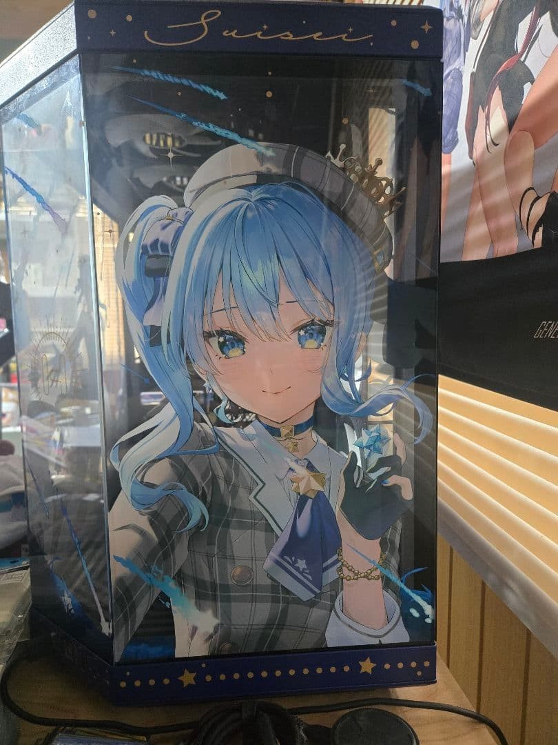 [Special Price Today] Gaming PC Hoshimachi Suisei Edition – GeForce RTX 4060 8GB