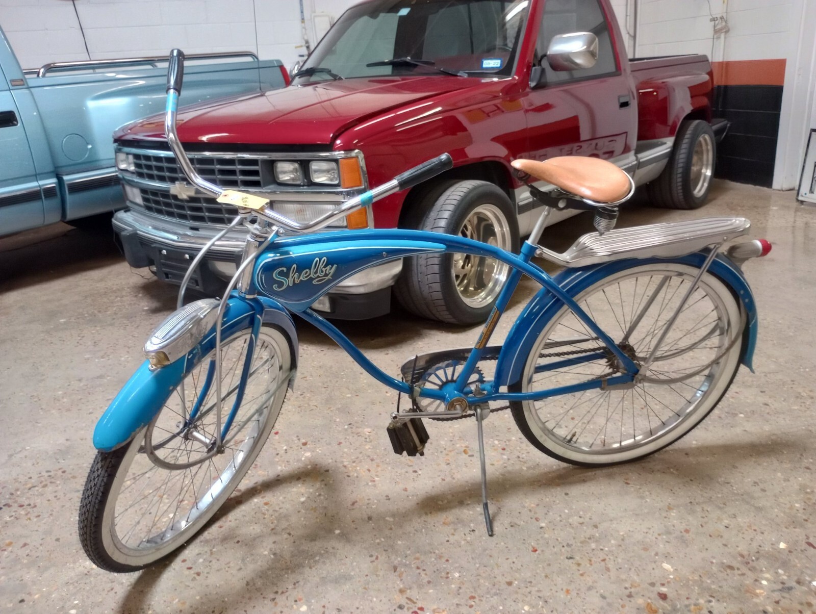 1957 Shelby Flyer Super Deluxe Airflow Bicycle 1957 Shelby Flyer Super Deluxe Airflow Bicycle