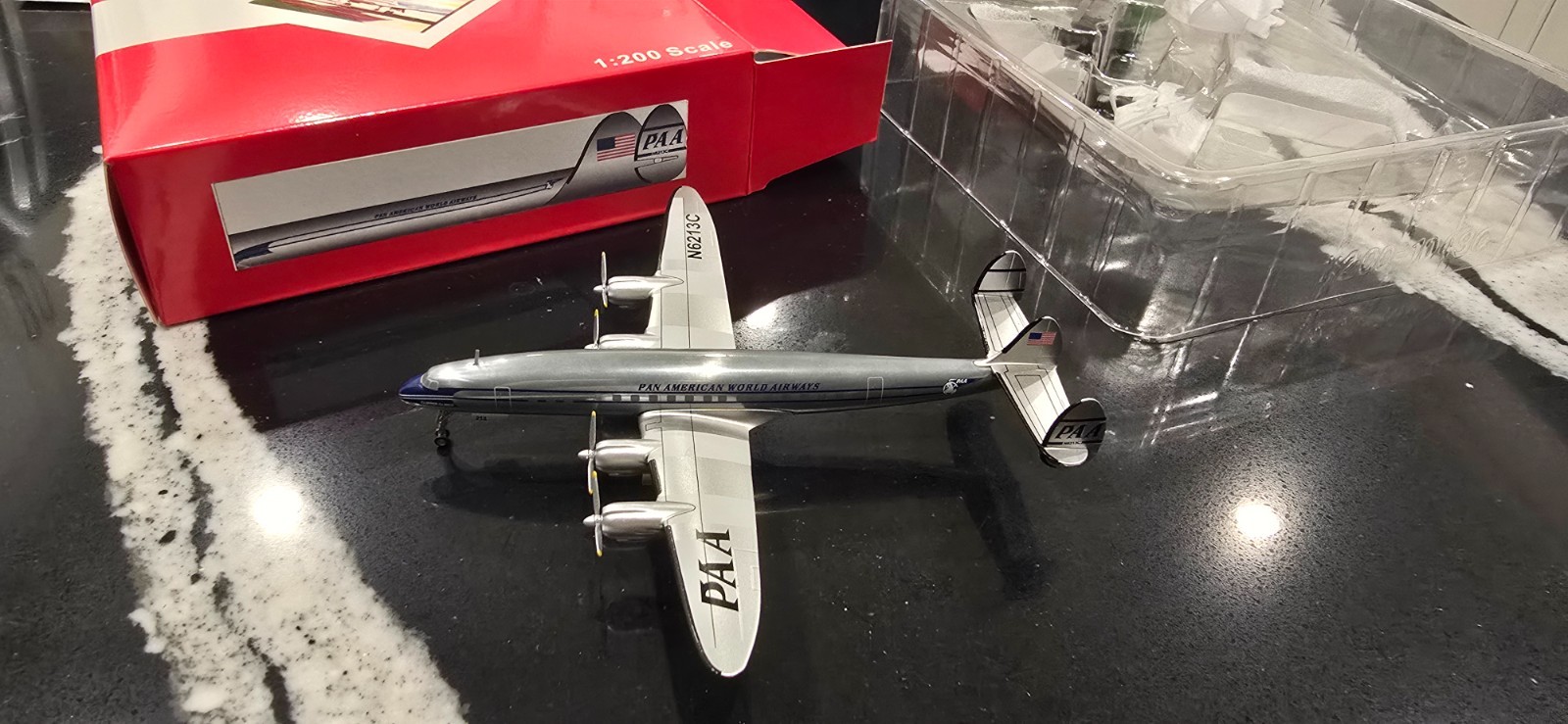 AEROCLASSICS Pan American World Airways L-1049 1:200 AC219619 Polished N6213C AEROCLASSICS Pan American World Airways L-1049 1:200 AC219619 Polished N6213C