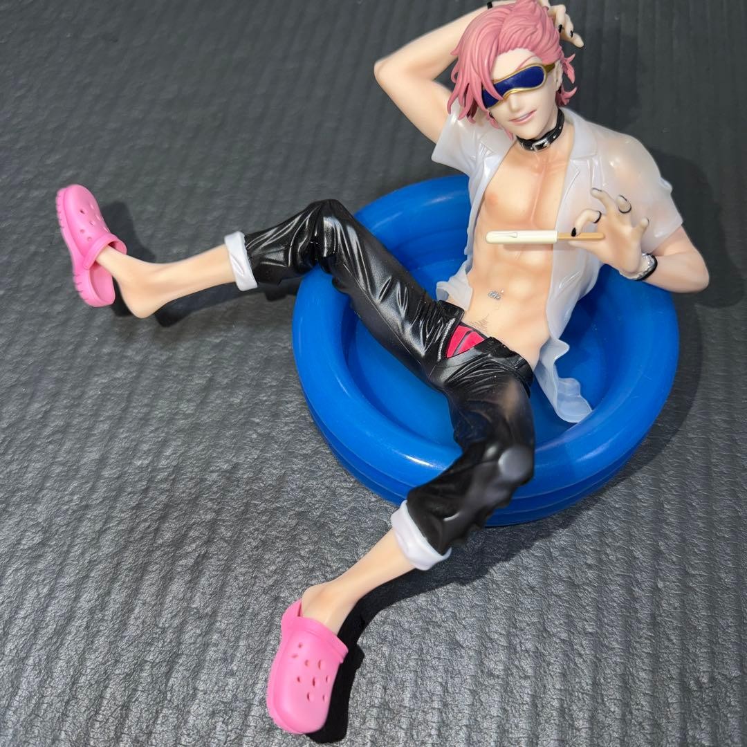 Yarichin Bitch Club Ayato Yuri Figure Chara-ani Toy's Works Limited NO BOX Gun