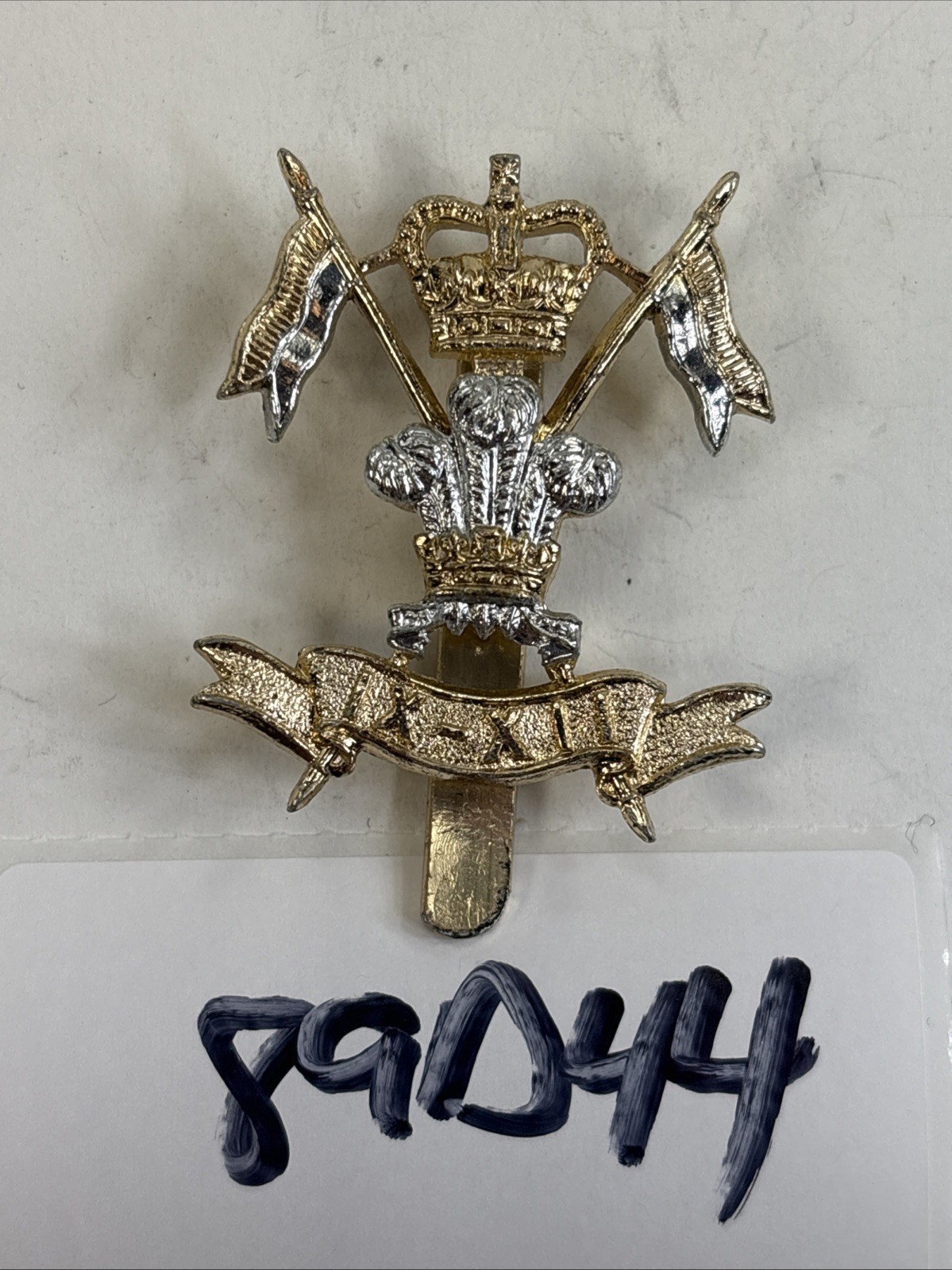 British 9th/12th Royal Lancers Prince of Wales Cap Badge Hat Slide Clip 89D44