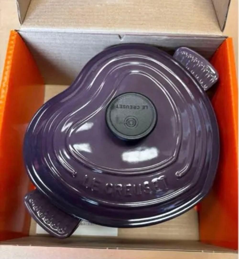 2,000 yen off on weekendsCocotte d'Amour Le Creuset heart-shaped pot