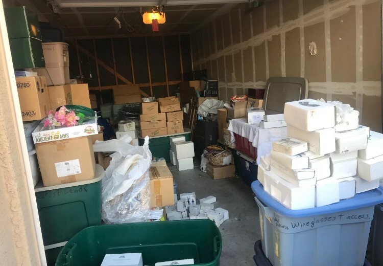 Las Vegas STORE CLOSING Lot VINTAGE LENOX DEPT 56 CRYSTAL BARBIE STAR WARS LEGO Las Vegas STORE CLOSING Lot VINTAGE LENOX DEPT 56 CRYSTAL BARBIE STAR WARS LEGO
