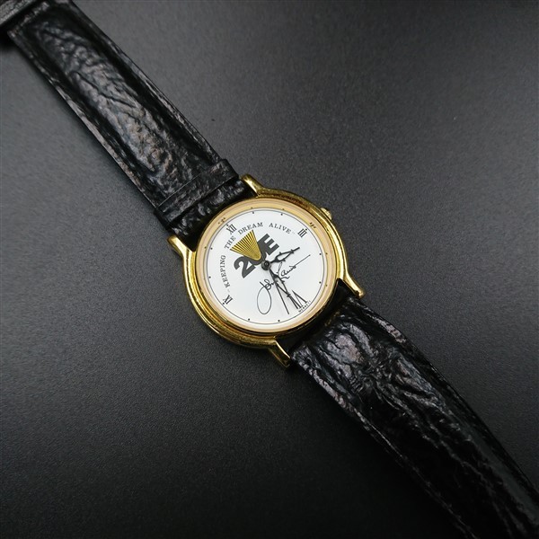 Signed John Laws 2UE 'Keeping The Dream Alive' Collectors Watch Brand New c1989 Signed John Laws 2UE 'Keeping The Dream Alive' Collectors Watch Brand New c1989