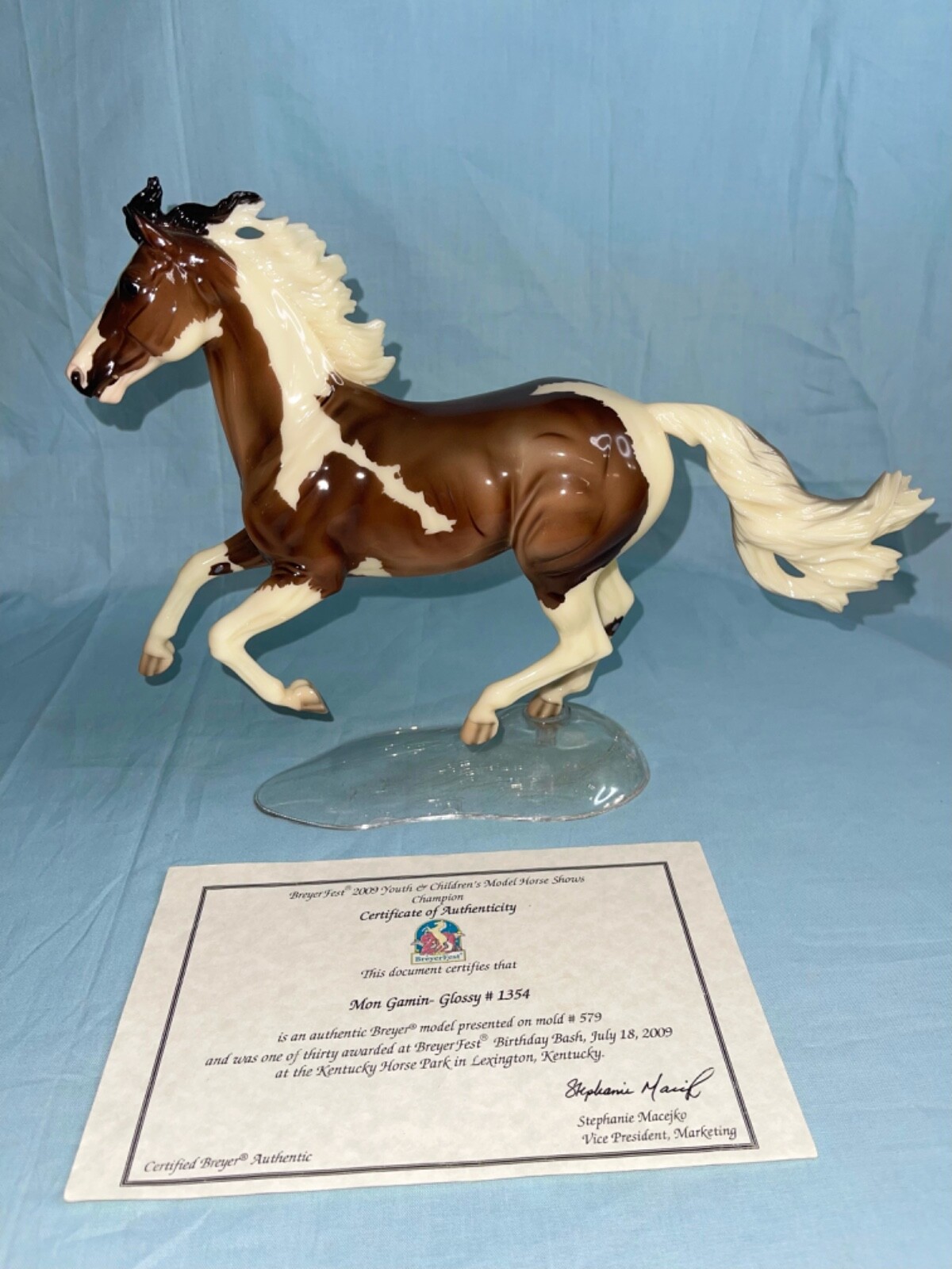 Breyerfest 2009 Prize Model “Mon Gamin” glossy bay pinto Show Jumper Mold Breyerfest 2009 Prize Model “Mon Gamin” glossy bay pinto Show Jumper Mold