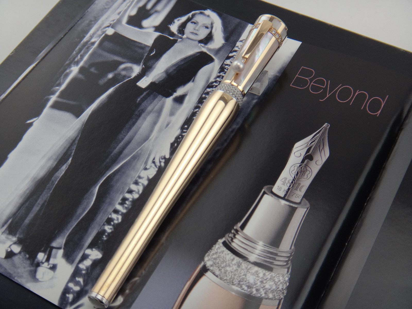 MONTBLANC Greta Garbo Commemorative 100 Year Anniversary Limited Edition 100 MONTBLANC Greta Garbo Commemorative 100 Year Anniversary Limited Edition 100