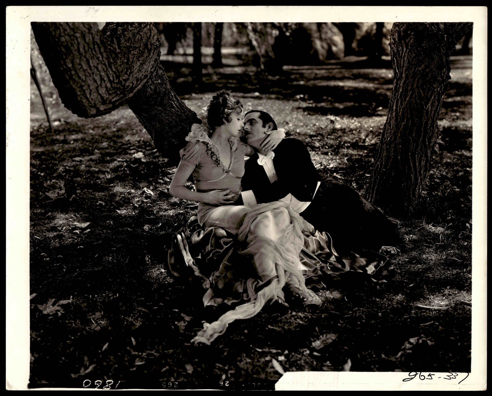 c1926 Greta Garbo The Temptress 8x10 Original Studio Press Photo w/COA *Y5209
