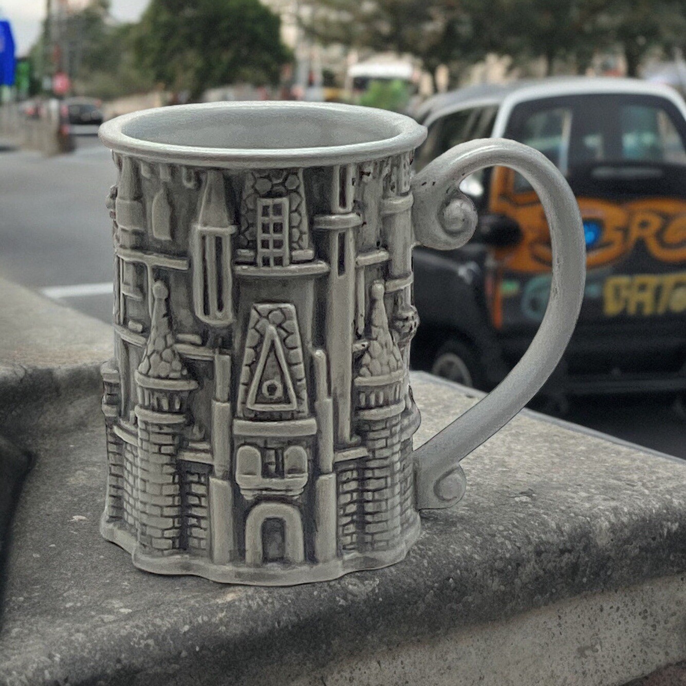 Disney Park 3D Mug, Authintic Original ‘Cinderella’s Castle’ Large Gray Disney Park 3D Mug, Authintic Original ‘Cinderella’s Castle’ Large Gray