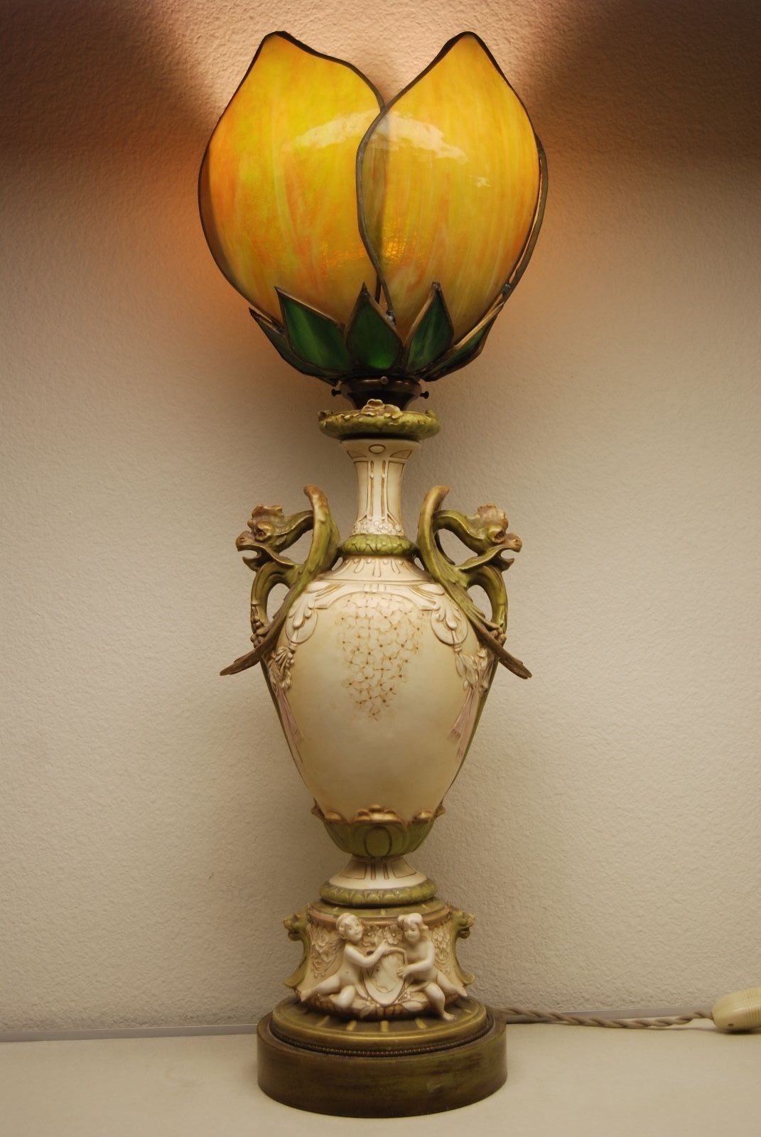 ANTIQUE GOTHIC AUSTRIAN AMPHORA ART NOUVEAU GRIFFONS PORCELAIN SLAG GLASS LAMP ANTIQUE GOTHIC AUSTRIAN AMPHORA ART NOUVEAU GRIFFONS PORCELAIN SLAG GLASS LAMP