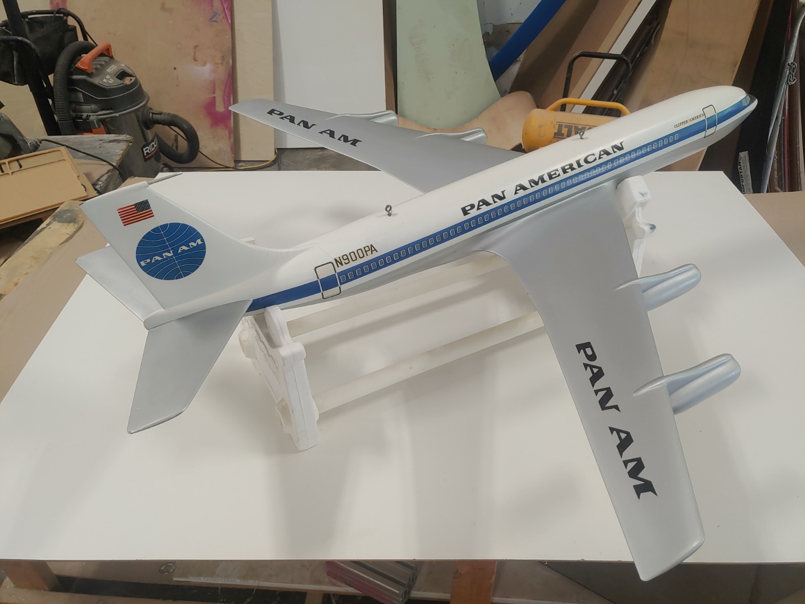Pan Am 707 Travel Agency Model