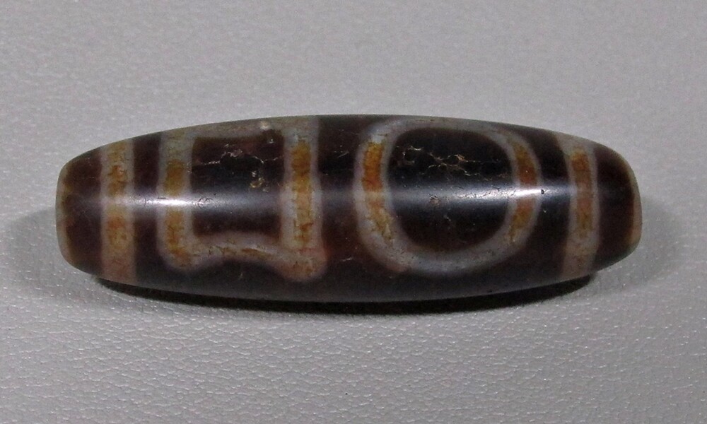 Authentic Tibetan Heaven & Earth Dzi Bead Agate Stone Amulet Temple-Artifact Authentic Tibetan Heaven & Earth Dzi Bead Agate Stone Amulet Temple-Artifact