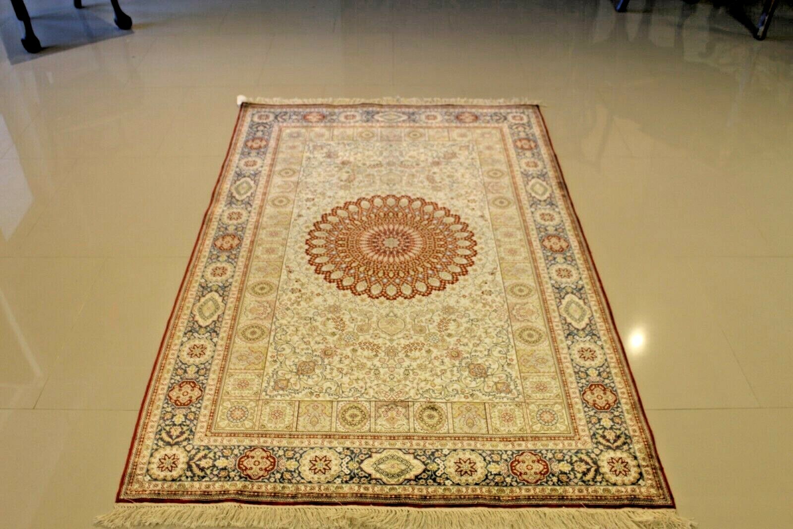 Genuine Super Royal Hereke Rug Pure Silk 4'x6'- Collectible Item Genuine Super Royal Hereke Rug Pure Silk 4'x6'- Collectible Item