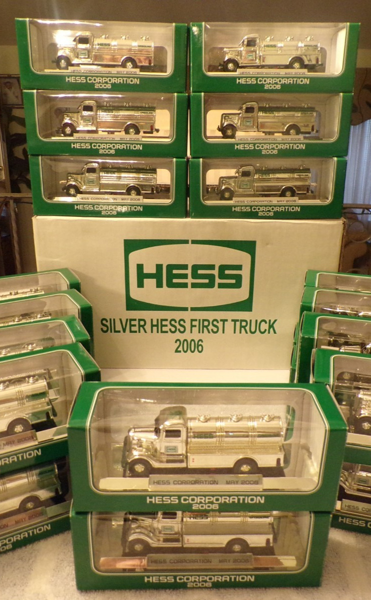 2006 HESS SILVER TOY TRUCK MINI CASE OF (24) VERY RARE NYSE CHROME EDITION 2006 HESS SILVER TOY TRUCK MINI CASE OF (24) VERY RARE NYSE CHROME EDITION
