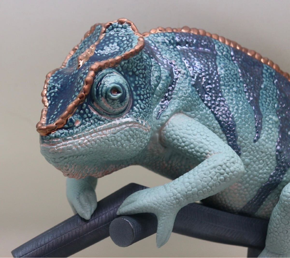 Lladro Chameleon Figurine Reptile Porcelain Sculpture Large Retired Made Spain Lladro Chameleon Figurine Reptile Porcelain Sculpture Large Retired Made Spain