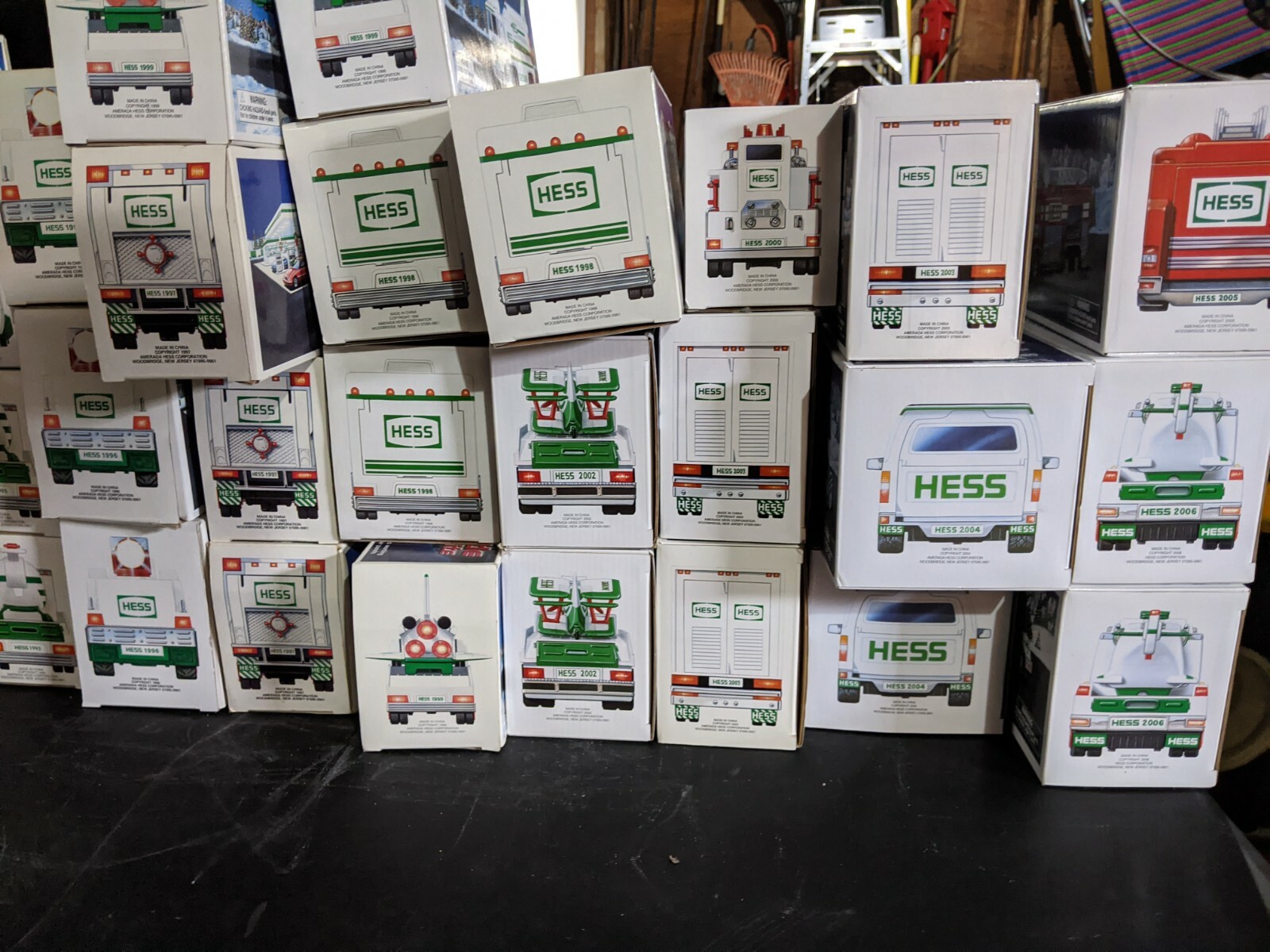 Hess Trucks, 1988-2006 Hess Trucks, 1988-2006