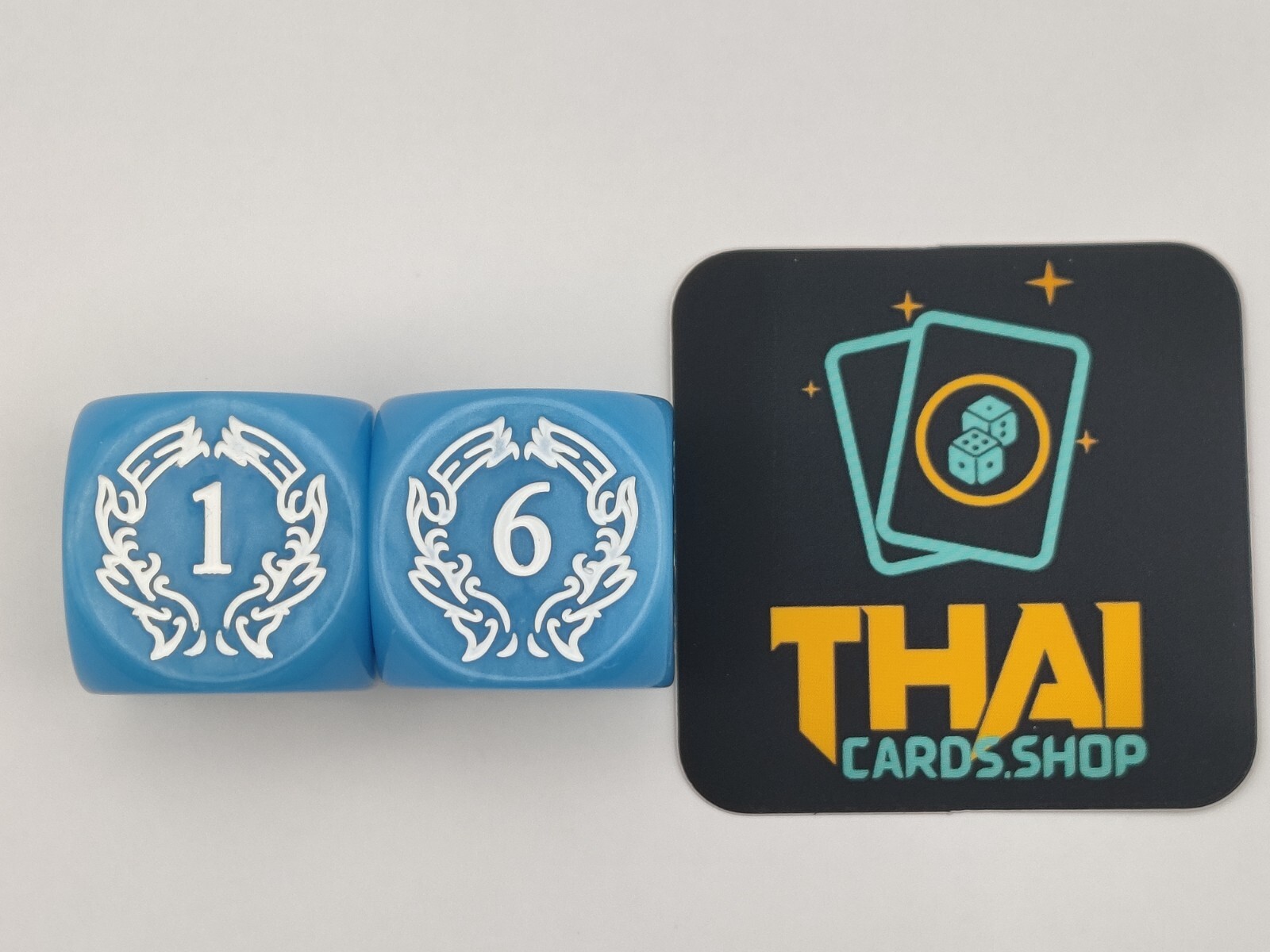 Jumbo Flesh and Blood Pair of 25mm Blue Spectral Shield Dice Jumbo Flesh and Blood Pair of 25mm Blue Spectral Shield Dice