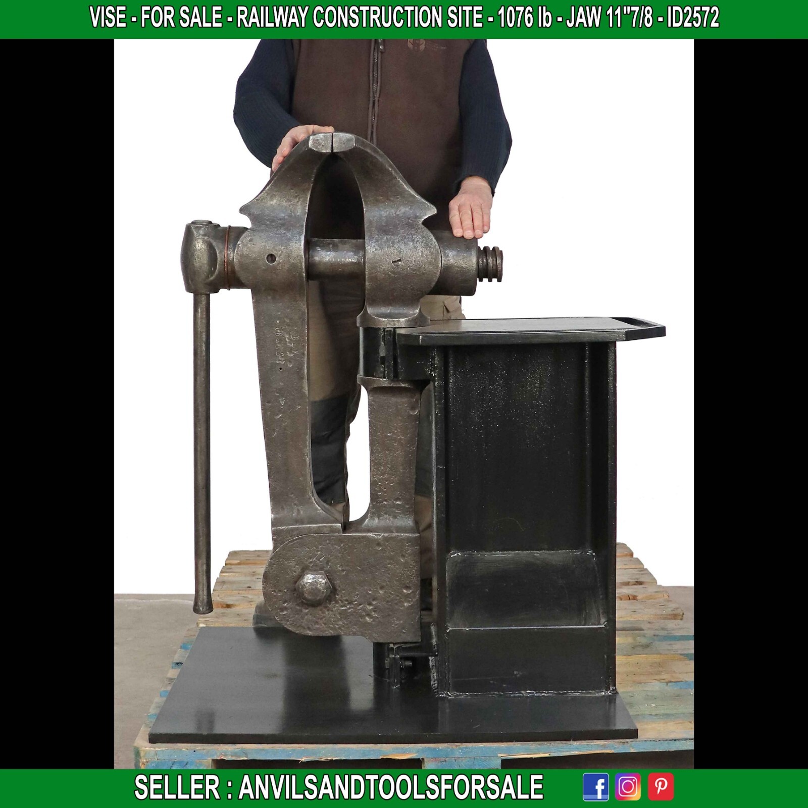 VISE - RAILWAY CONSTRUCTION SITE - 1076 lb - JAW 11 VISE - RAILWAY CONSTRUCTION SITE - 1076 lb - JAW 11