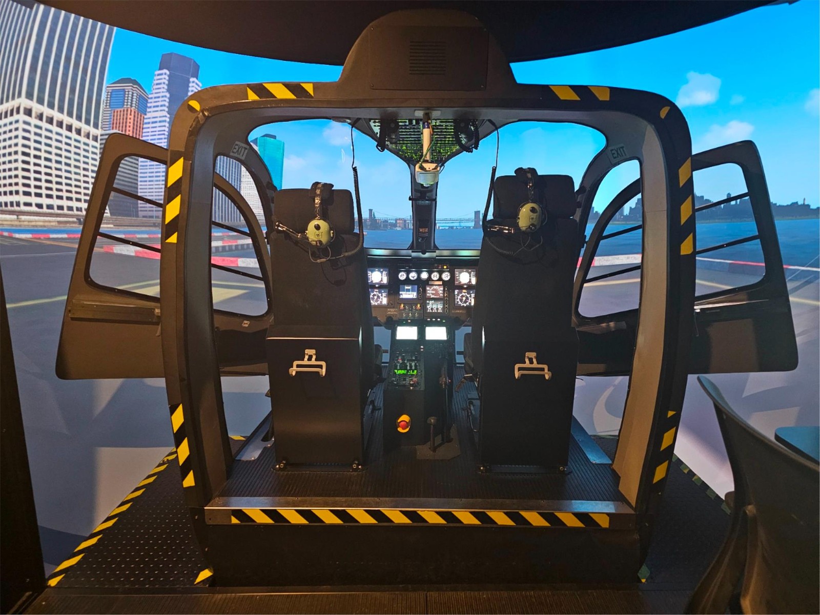 Eurocopter Helicopter EC135 T2 (H135) Level 5 FAA Certified Flight Simulator Eurocopter Helicopter EC135 T2 (H135) Level 5 FAA Certified Flight Simulator