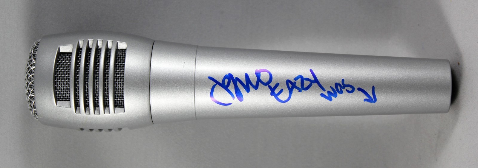 JASON MITCHELL SIGNED MICROPHONE STRAIGHT OUTTA COMPTON EAZY-E AUTOGRAPHED +COA JASON MITCHELL SIGNED MICROPHONE STRAIGHT OUTTA COMPTON EAZY-E AUTOGRAPHED +COA