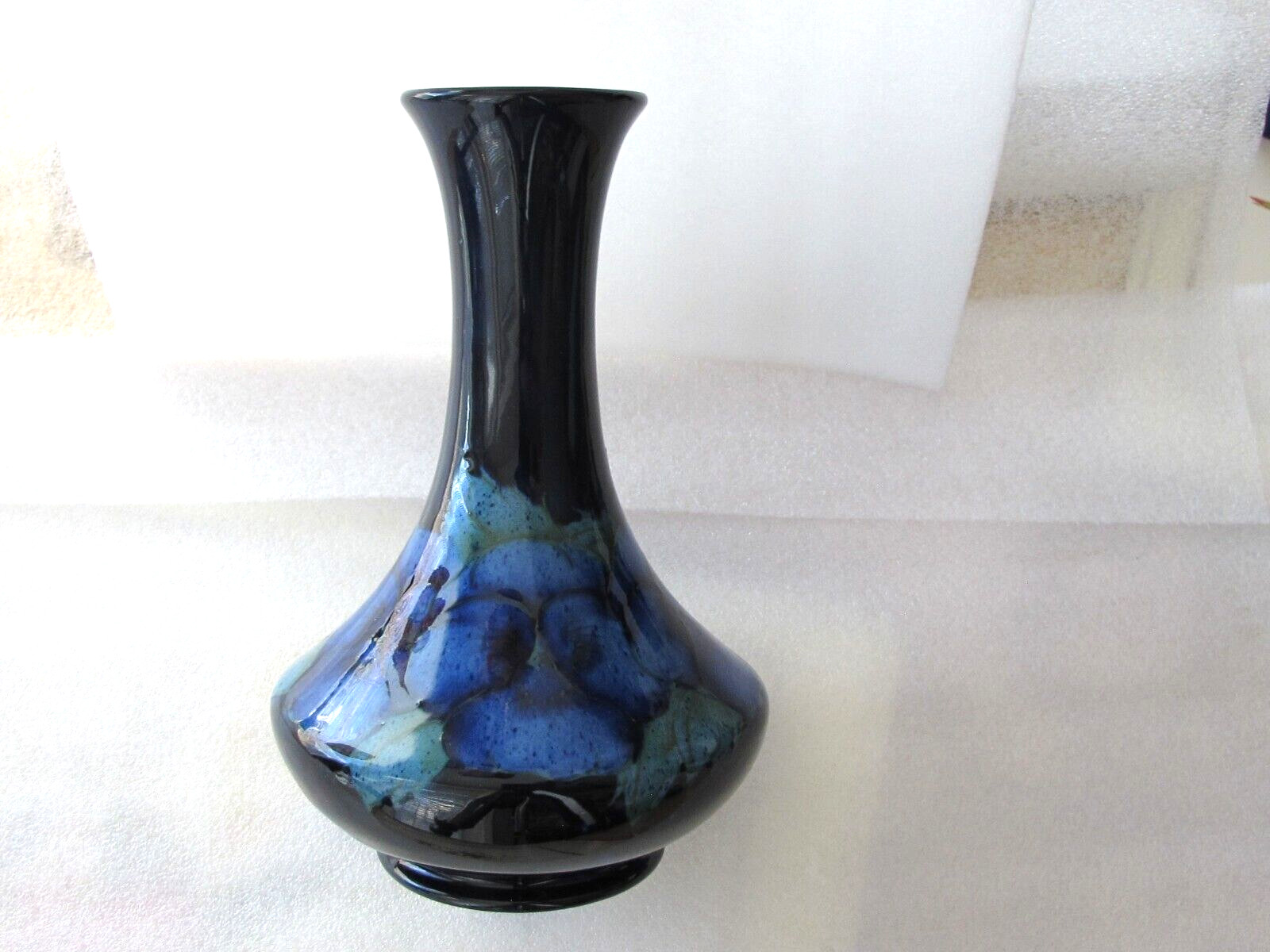 MOORCROFT ART POTTERY  MOONLIGHT PANSY VASE ANTIQUE 1920's PERFECT
