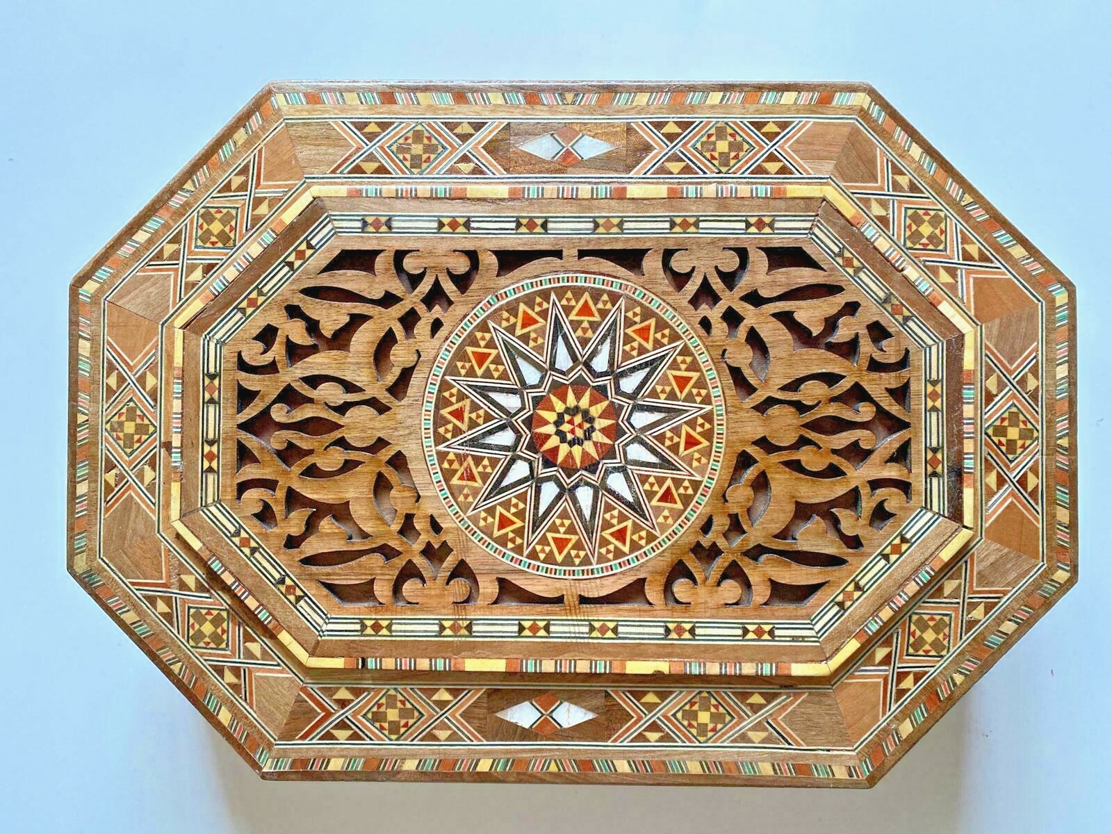 Authentic Orient Syrian Mosaic Inlay Wooden Box Hand Made Jewelry Sweets Box Authentic Orient Syrian Mosaic Inlay Wooden Box Hand Made Jewelry Sweets Box